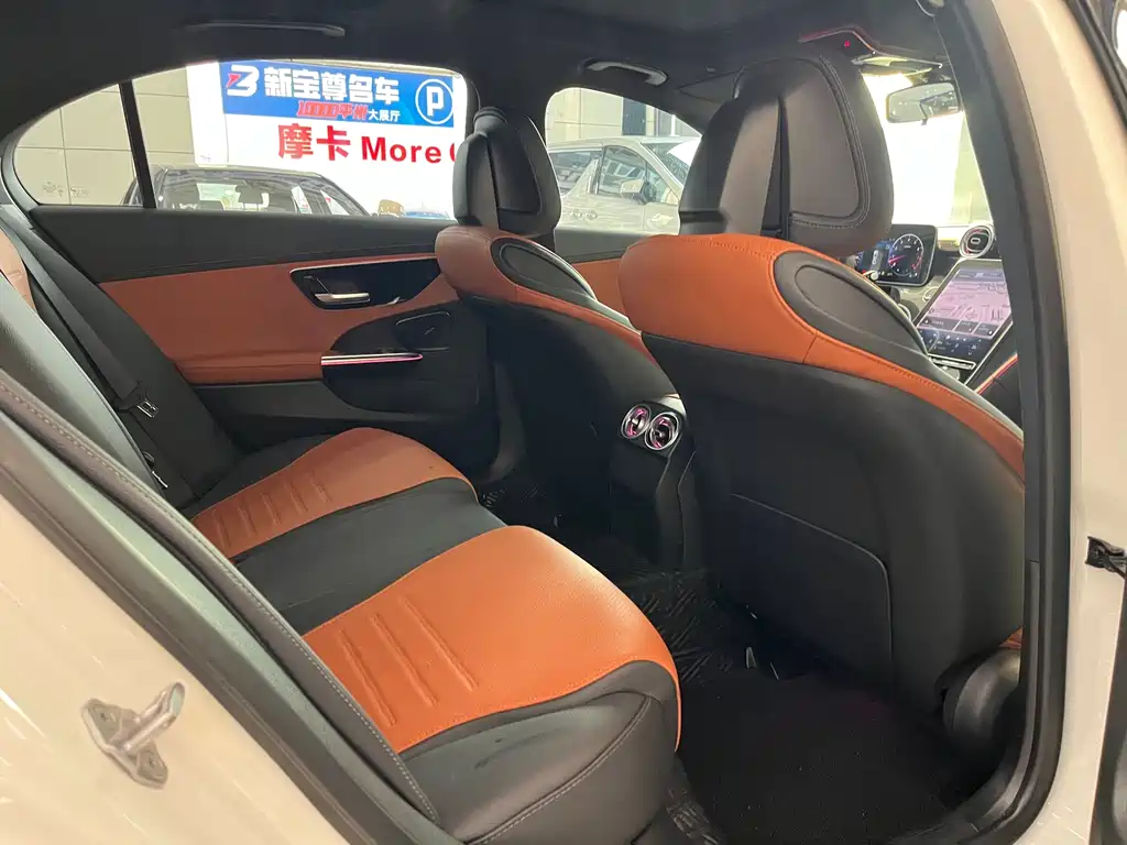 MERCEDES-BENZ C CLASS