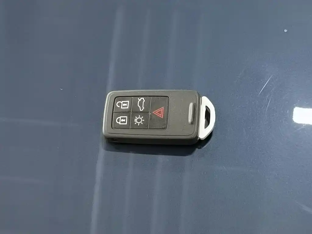 Volvo V40 — миниатюра 19