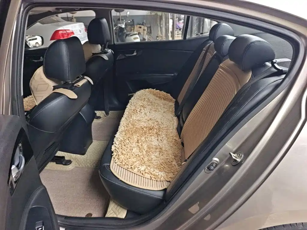 Kia K4 — миниатюра 17