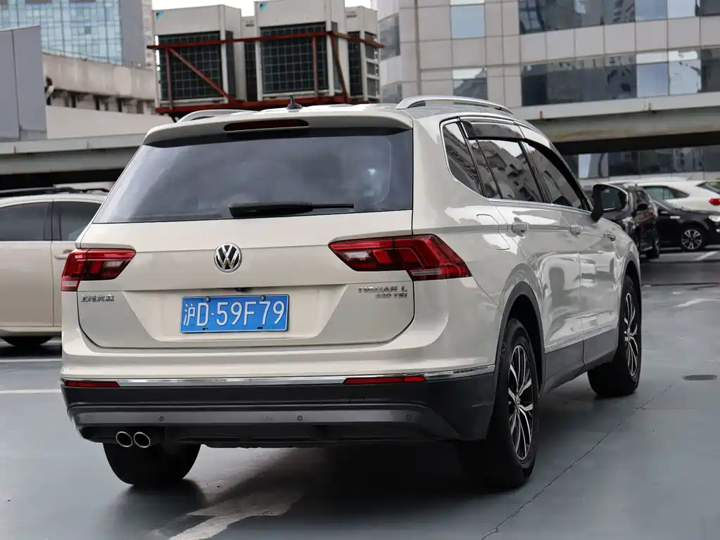 Volkswagen Tiguan L — миниатюра 6