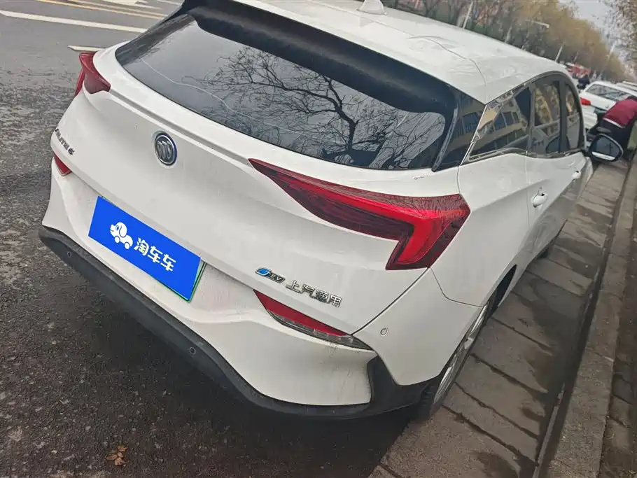 BUICK SLIGHTLY BLUE 6