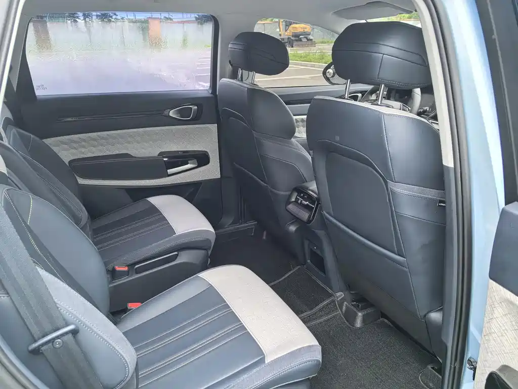 Baojun RM-5 — миниатюра 9