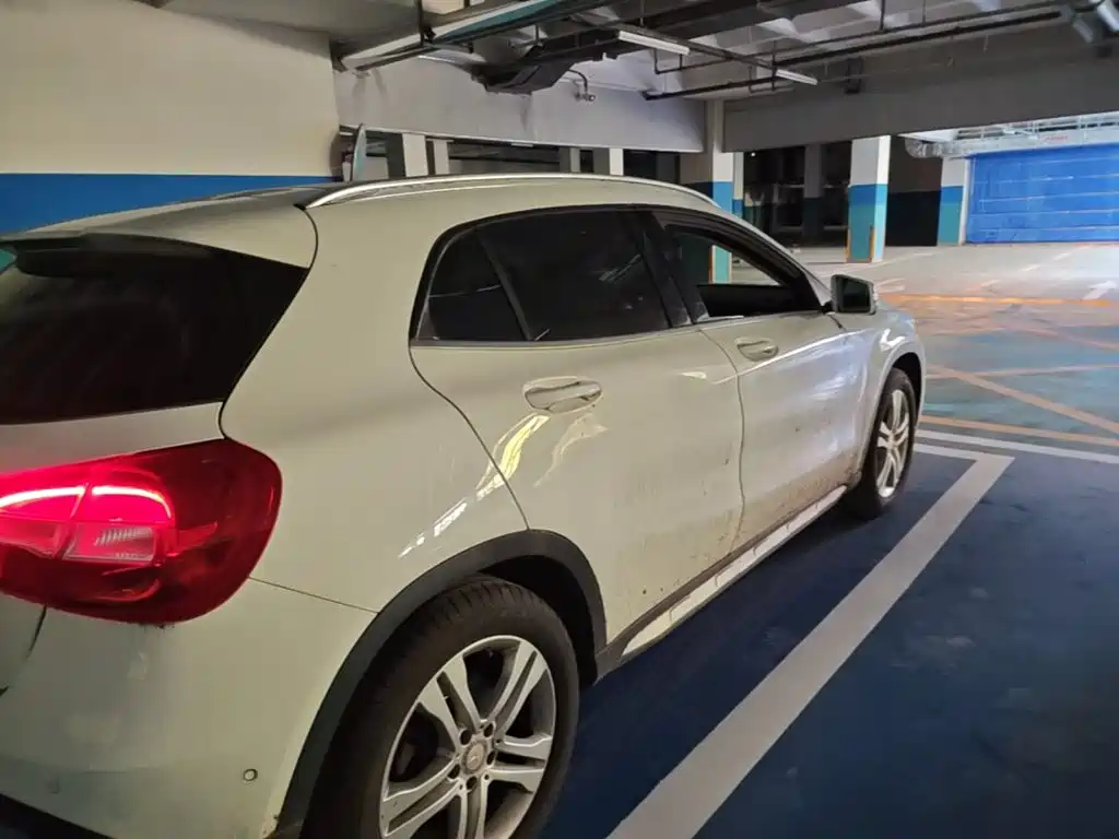 Mercedes-Benz GLA — миниатюра 7