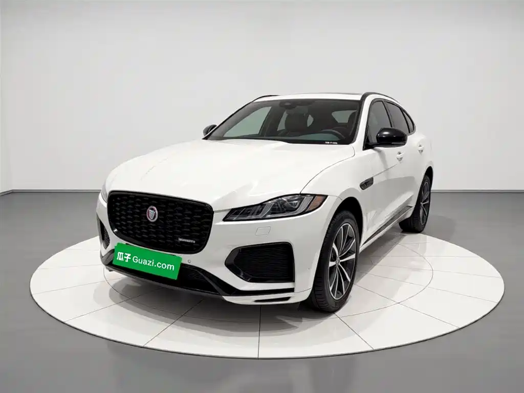 Jaguar F-PACE 2024
