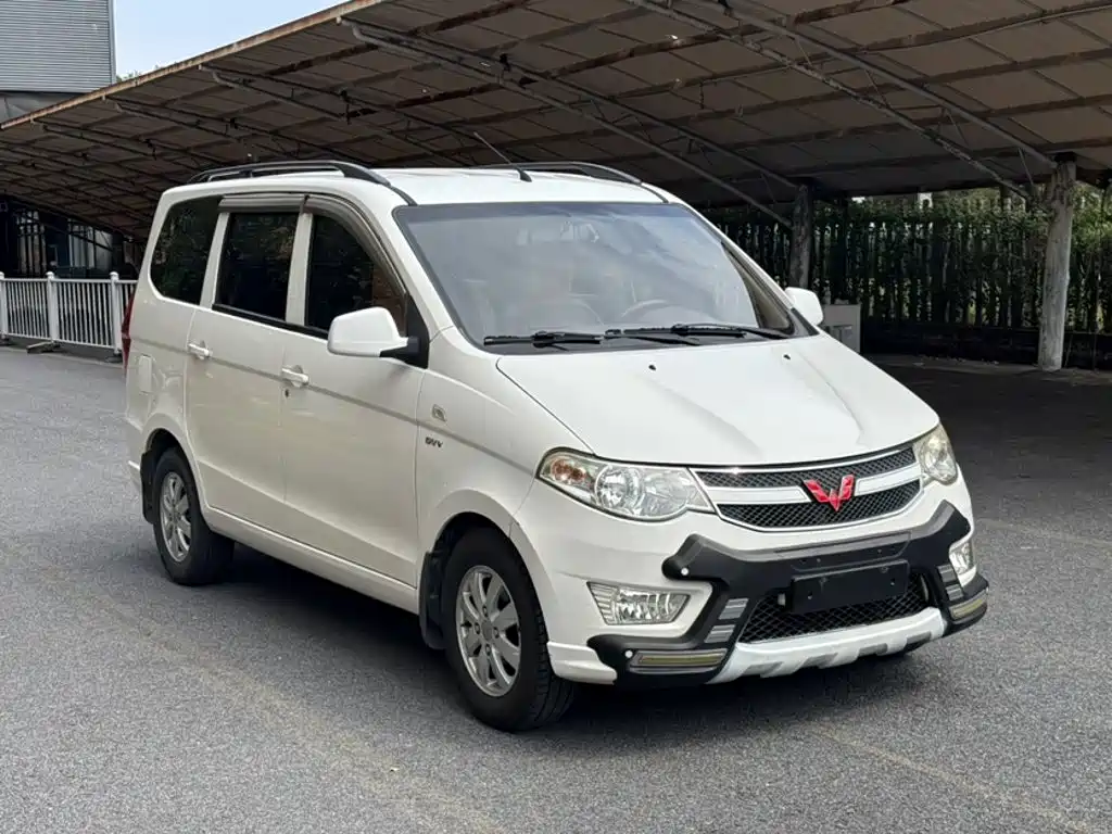 Wuling Hongguang — миниатюра 23