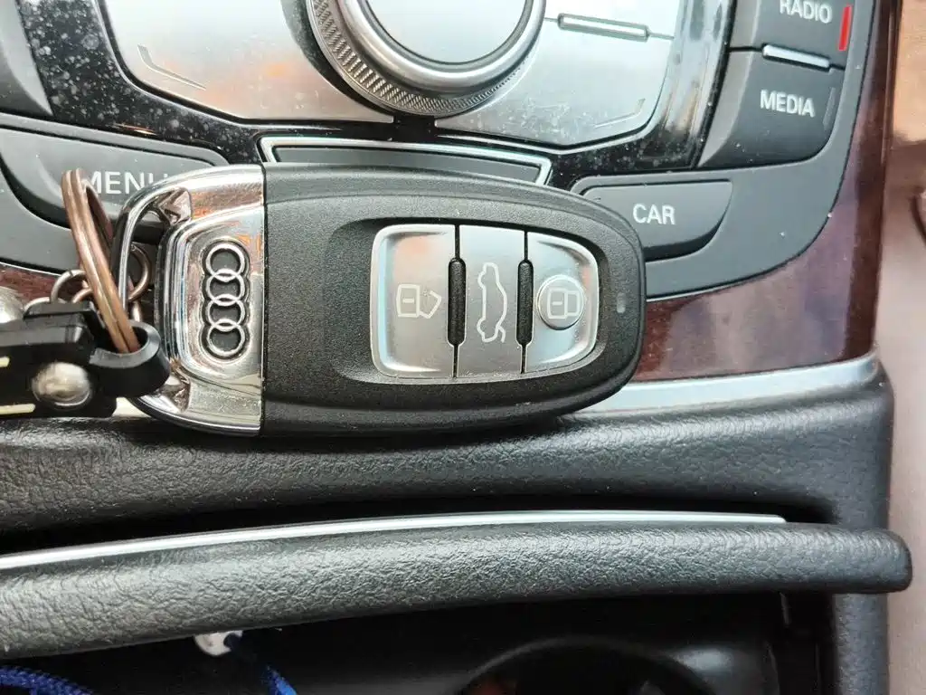Audi A6L — миниатюра 9