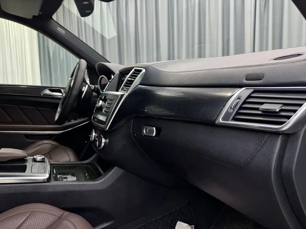 Mercedes-Benz GL-Class AMG — миниатюра 14