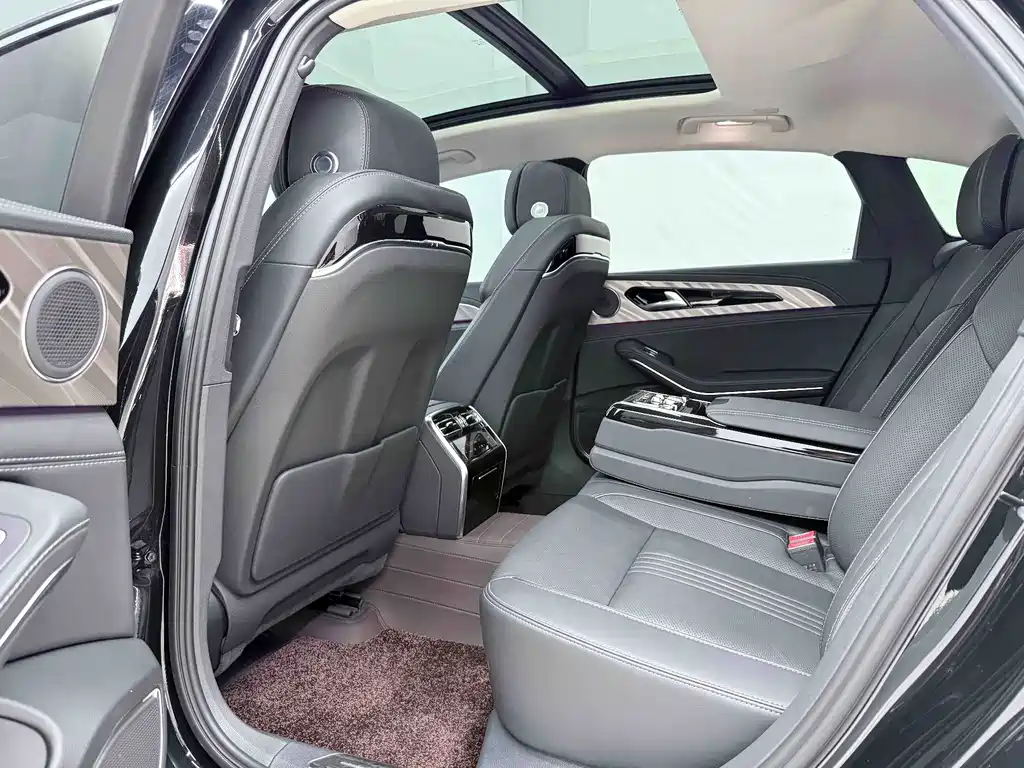 Hongqi Hongqi H9 — миниатюра 4
