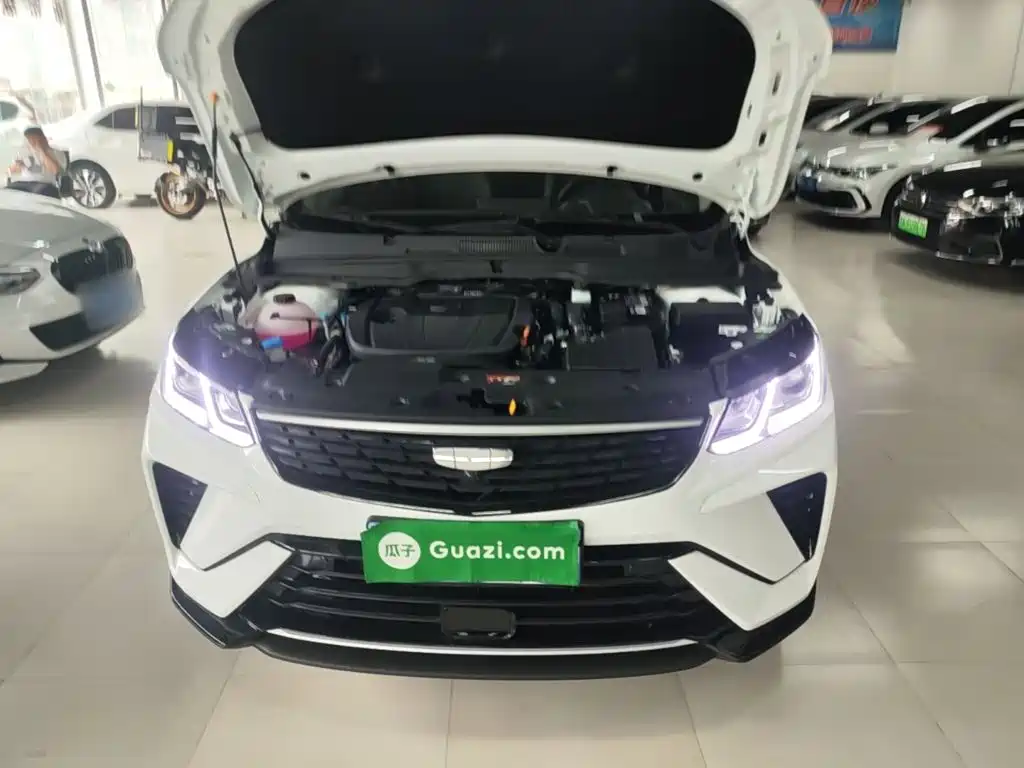 Geely Binyue — миниатюра 20