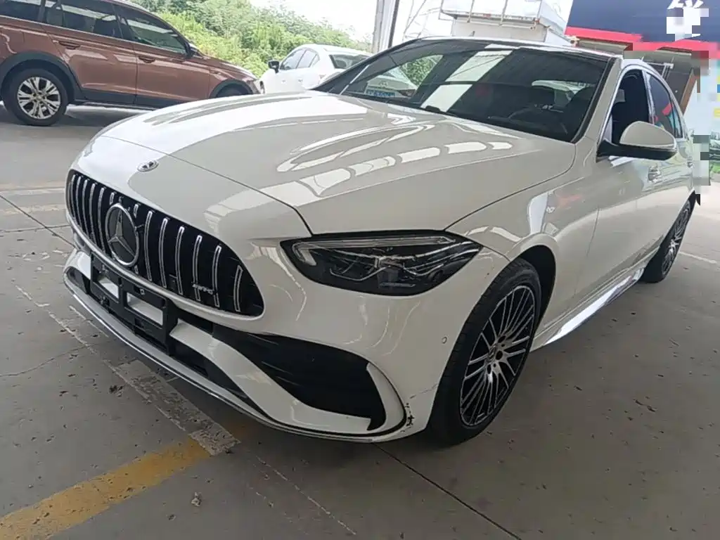 Mercedes-Benz C-Class — миниатюра 2