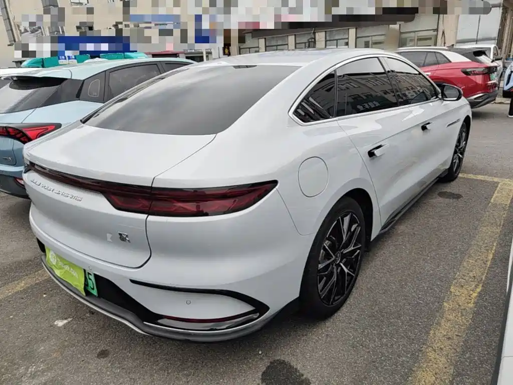 BYD Han — миниатюра 7