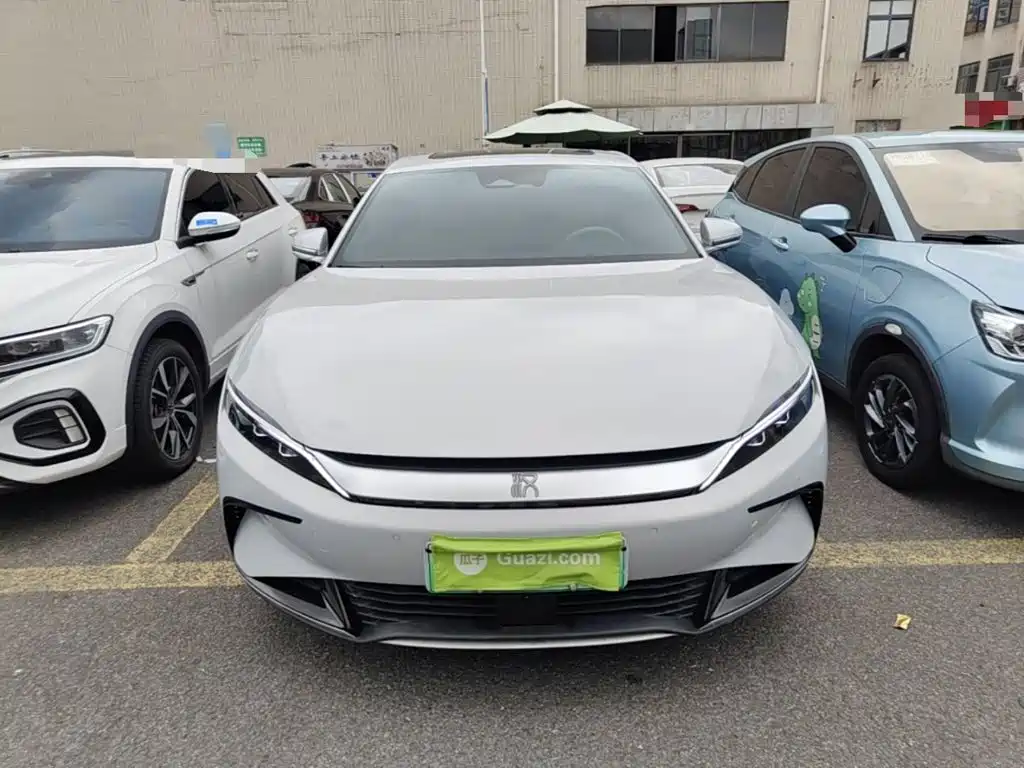 BYD Han — миниатюра 3