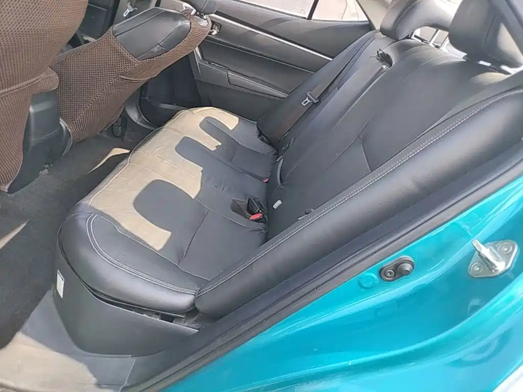 Toyota Levin Twin Engine E+ — миниатюра 17