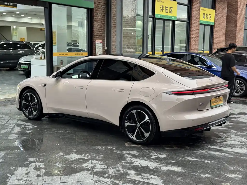 NIO ET5 — миниатюра 6