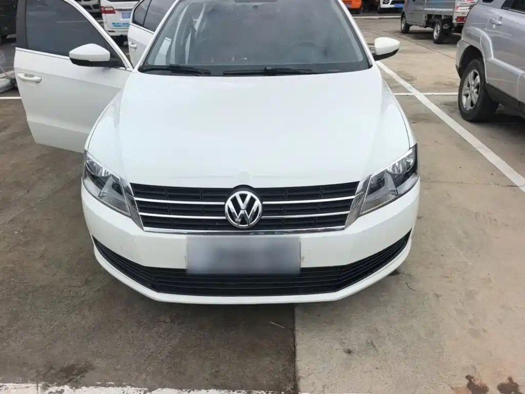 Volkswagen Lavida — миниатюра 3