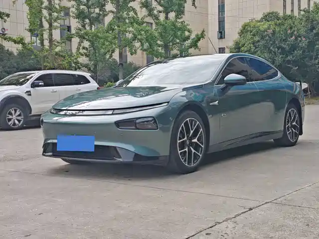 2023 Xpeng P7
