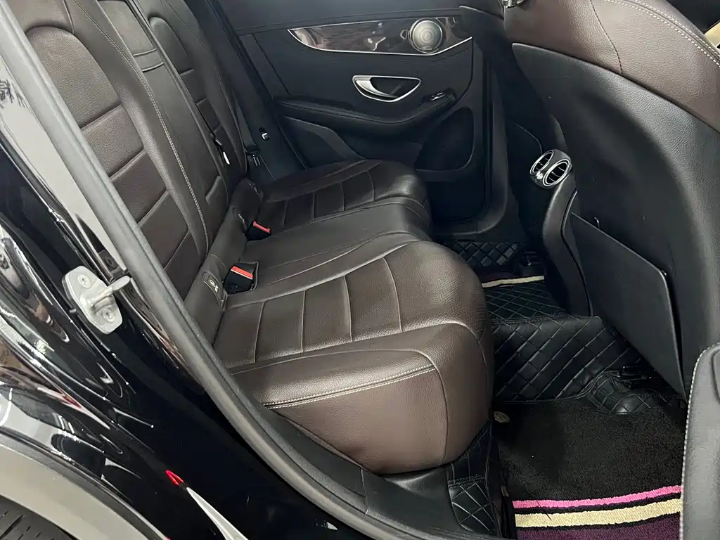 Mercedes-Benz GLC — миниатюра 10