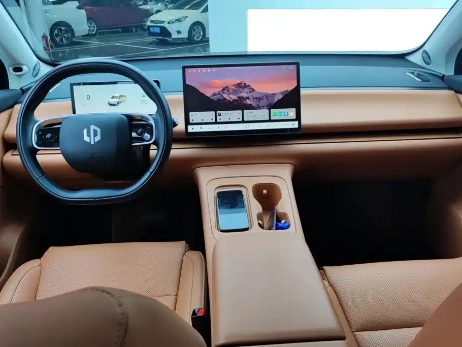 Leapmotor Leapmotor C10 — миниатюра 12