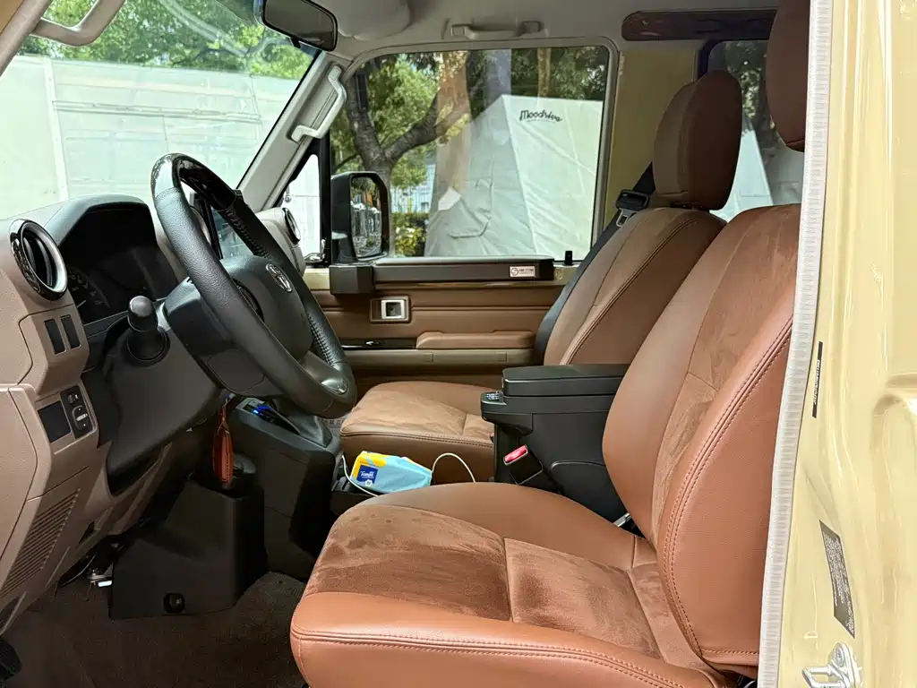 Toyota Land Cruiser — миниатюра 9