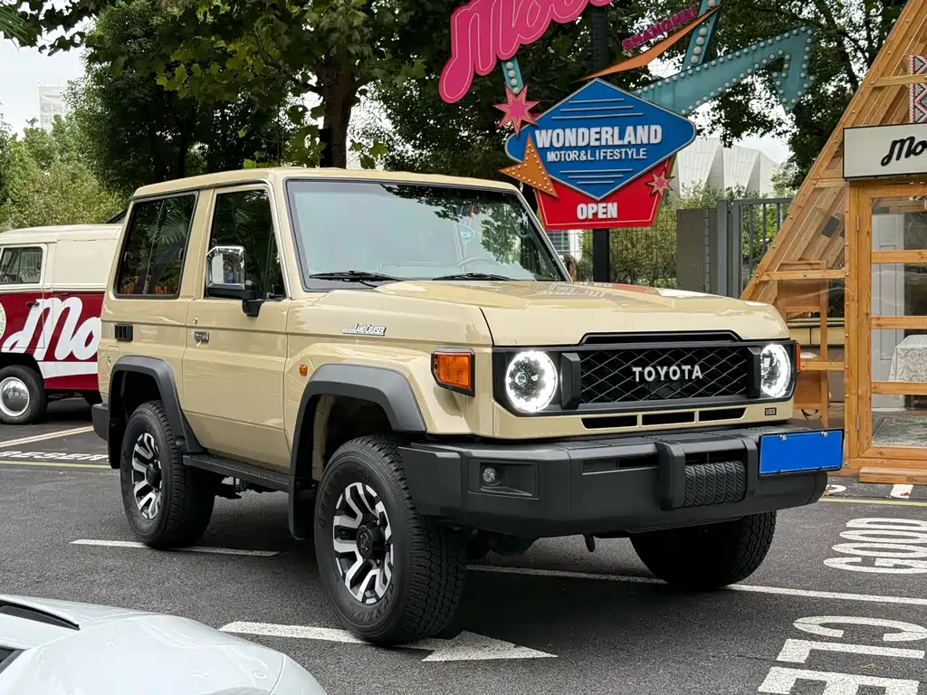 Toyota Land Cruiser — миниатюра 3