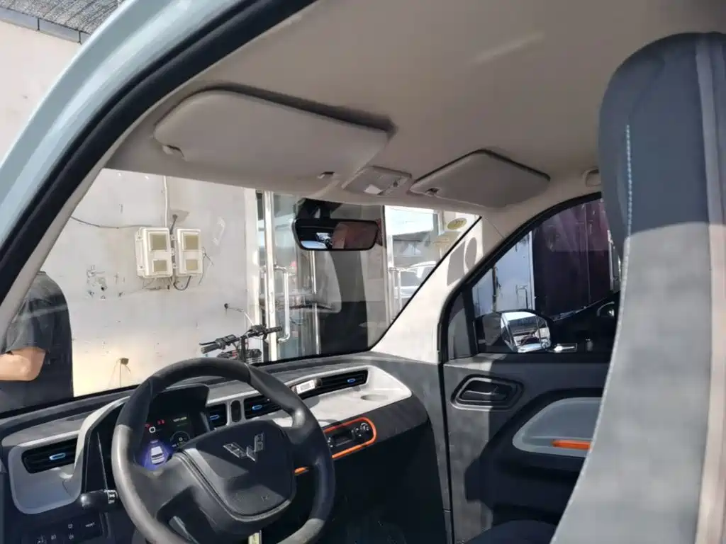 Wuling MINIEV — миниатюра 18