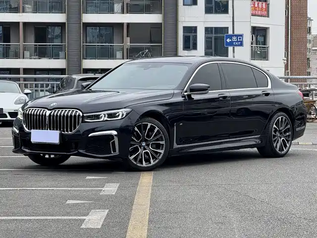 BMW 7 SERIES