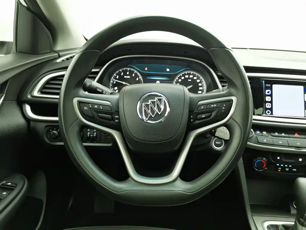 Buick Excelle — миниатюра 11