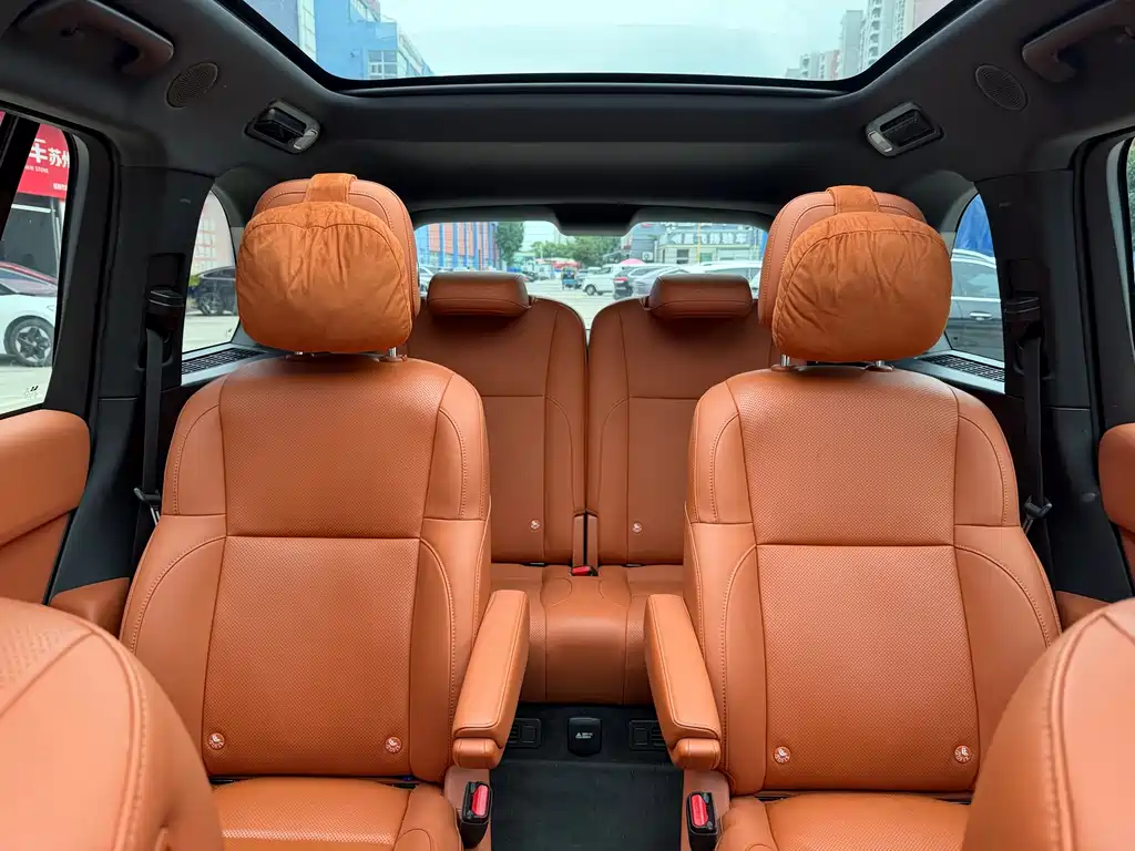 Li Auto Li L8 — миниатюра 5