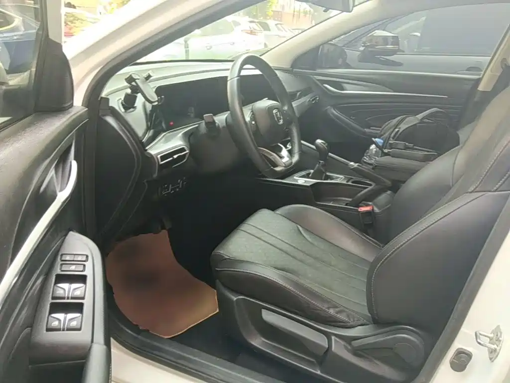 Changan Eado — миниатюра 16