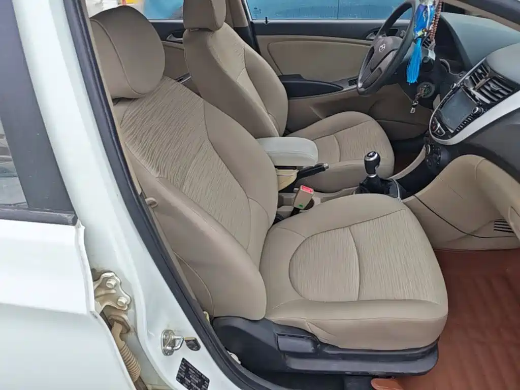 Hyundai Verna — миниатюра 25
