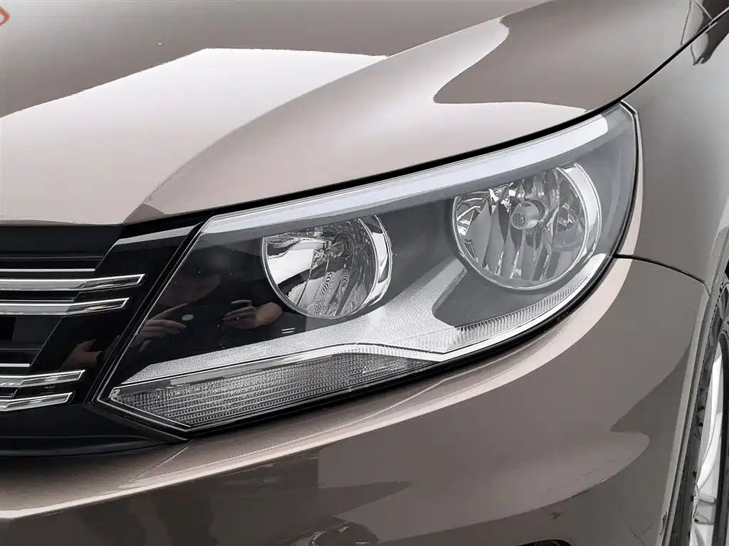 Volkswagen Tiguan 2012 2.0TSI Comfort