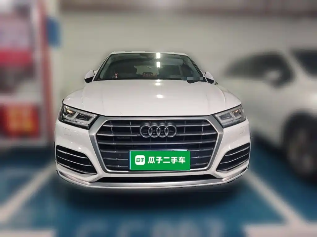 Audi Q5L — миниатюра 2