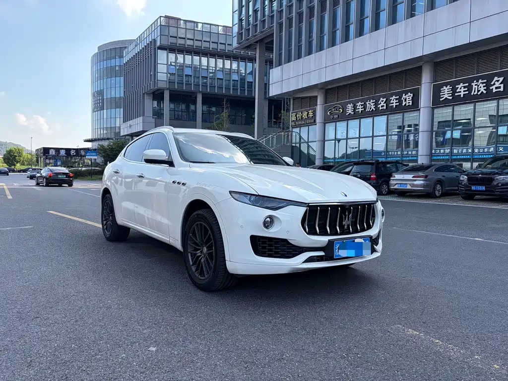 Maserati Levante — миниатюра 2