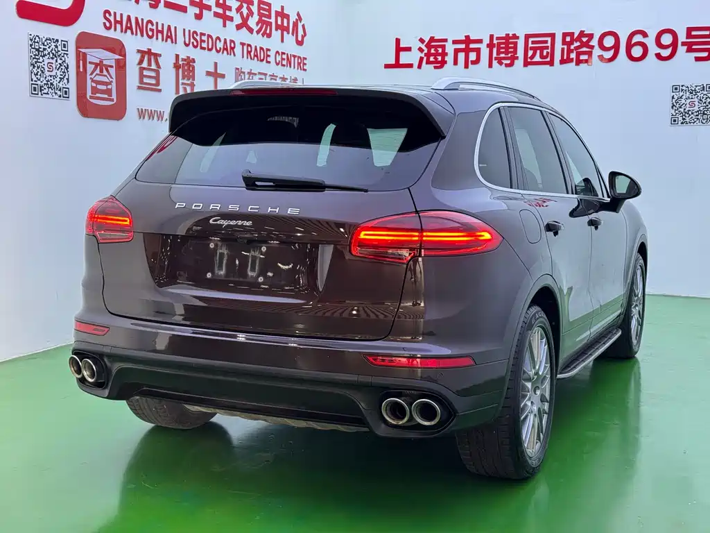 Porsche Cayenne — миниатюра 29