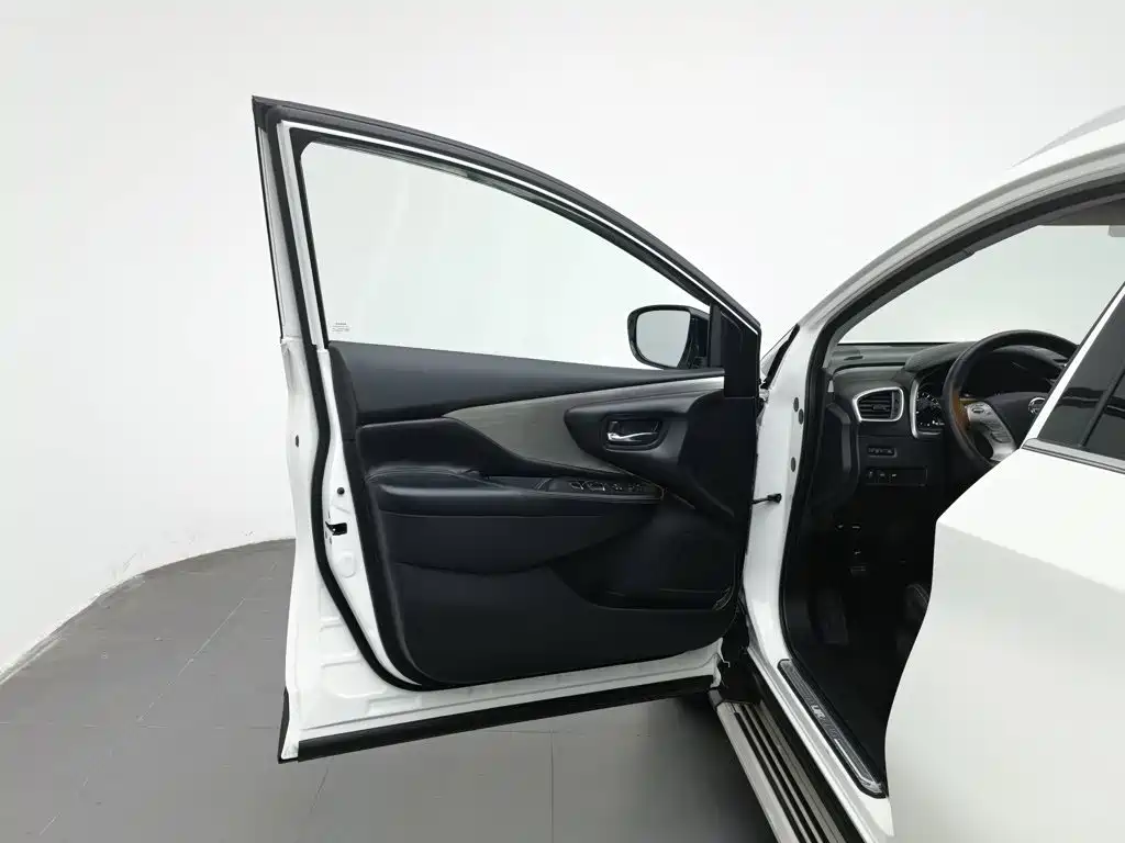 Nissan Murano — миниатюра 8