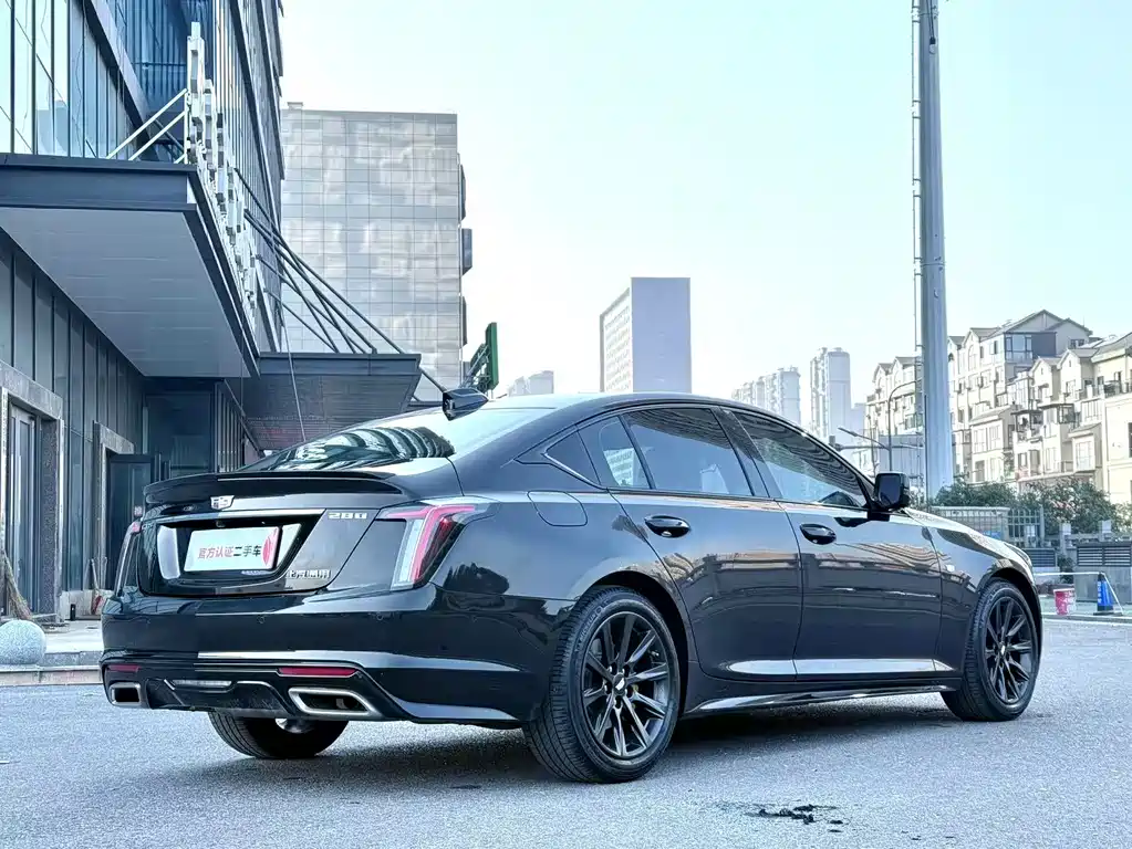 CADILLAC CT5
