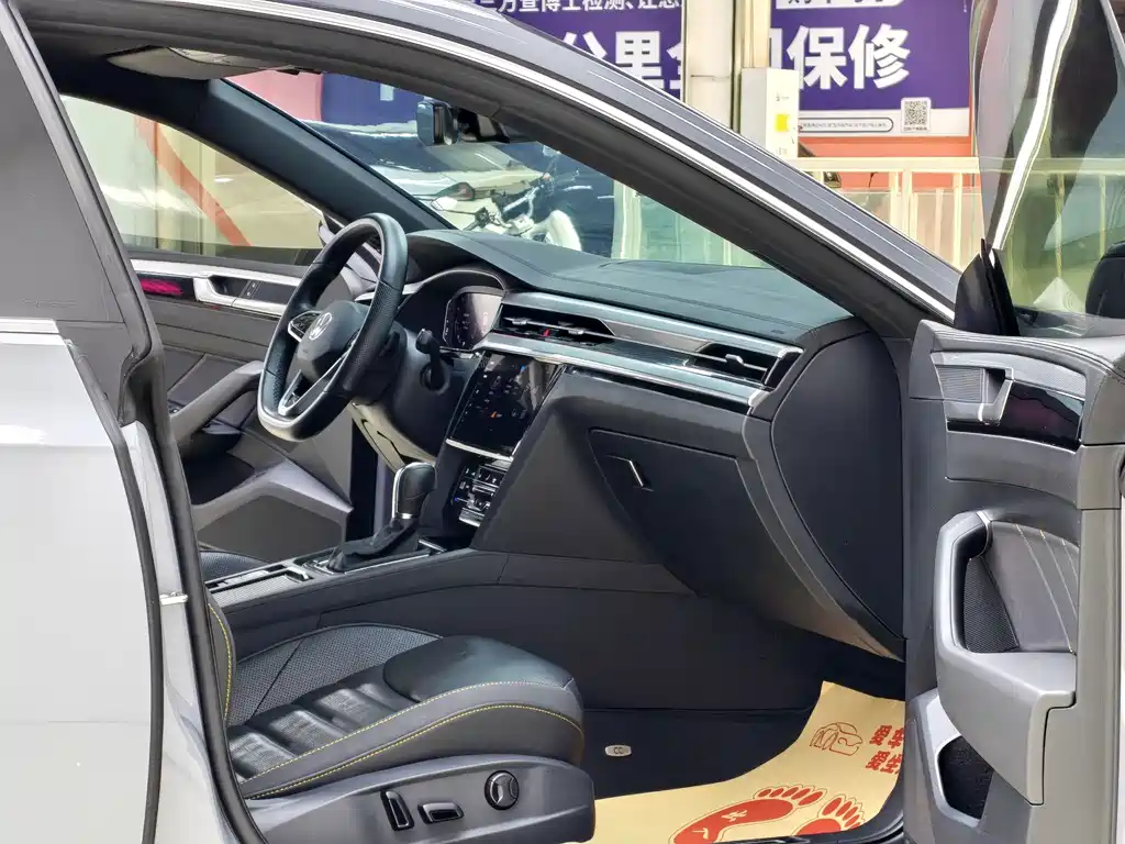 Volkswagen CC — миниатюра 7