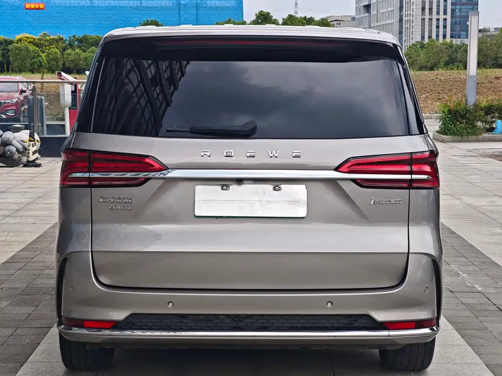 Roewe iMAX8 New Energy — миниатюра 13