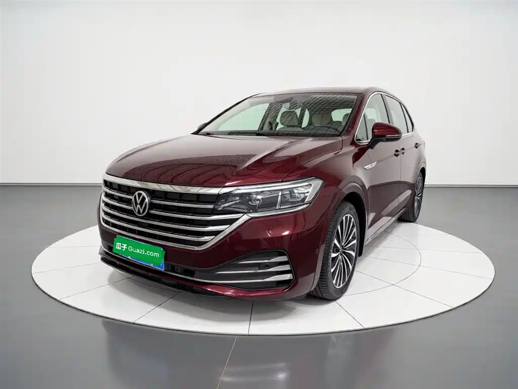 Volkswagen Viloran 2020