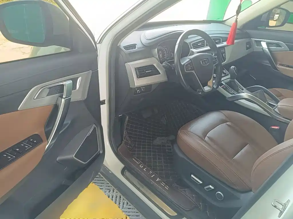 Geely Boyue — миниатюра 16