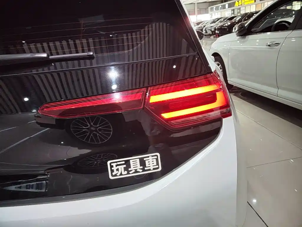 Volkswagen ID.3 — миниатюра 8