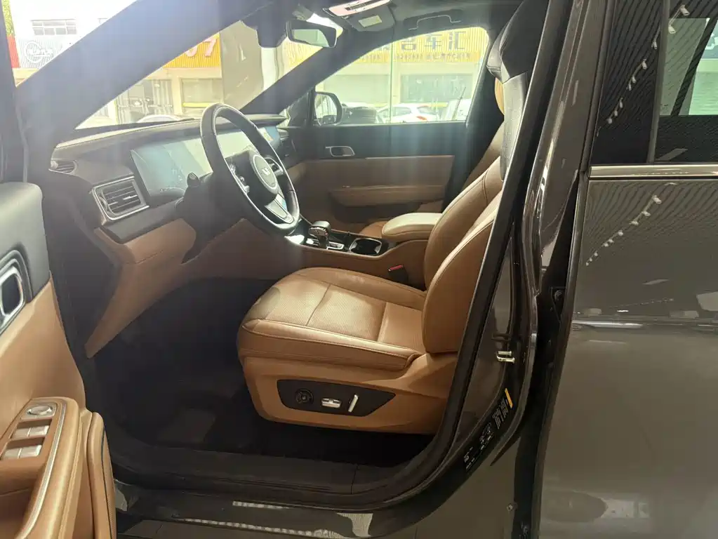 Li Auto Li ONE — миниатюра 2