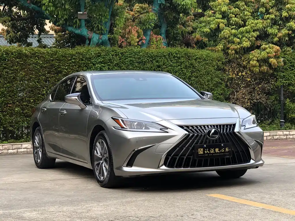 Lexus ES — миниатюра 3