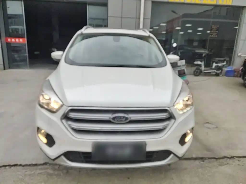 Ford Kuga — миниатюра 3