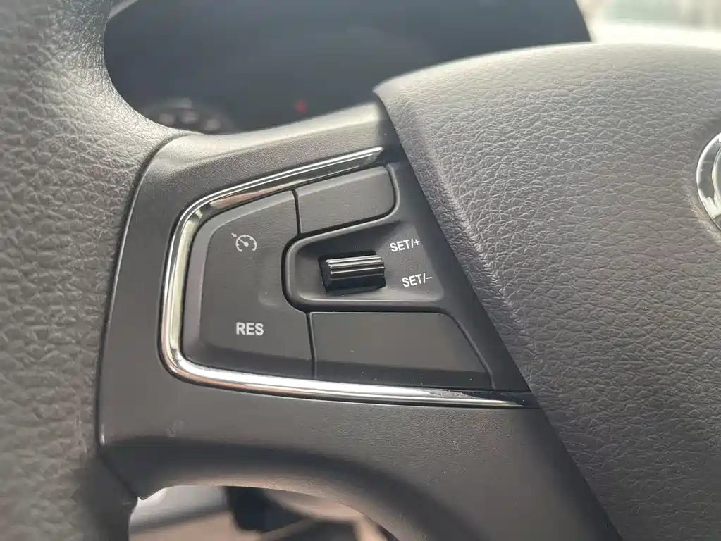 SAIC MAXUS CHASE G10