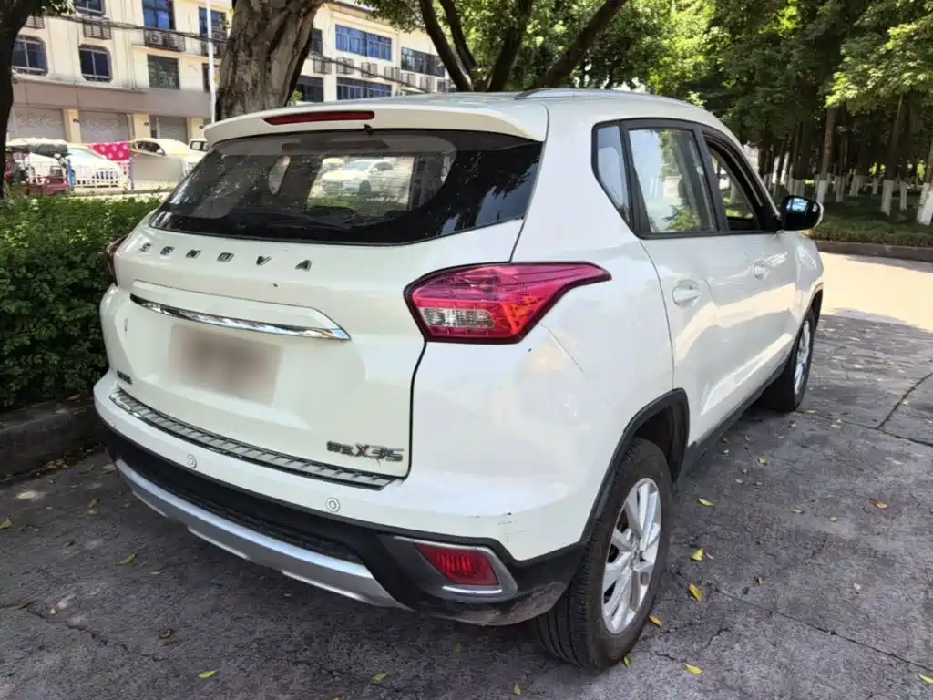 BAIC Senova X35 — миниатюра 7