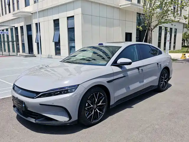 2025 BYD Han