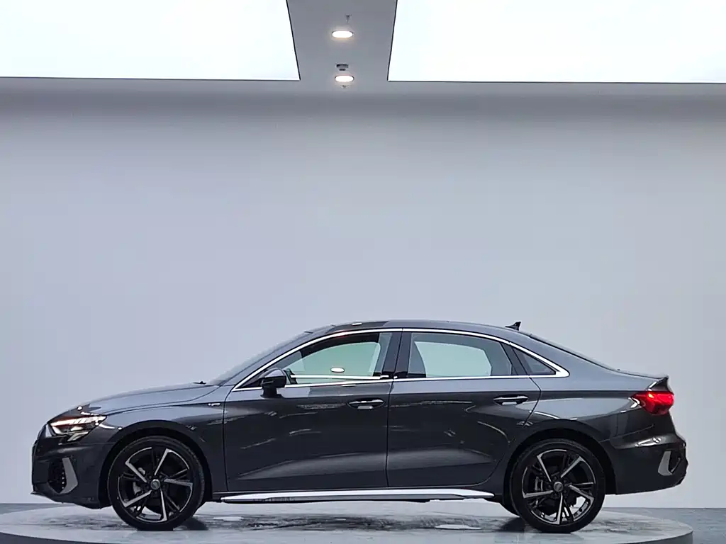 Audi A3 — миниатюра 5
