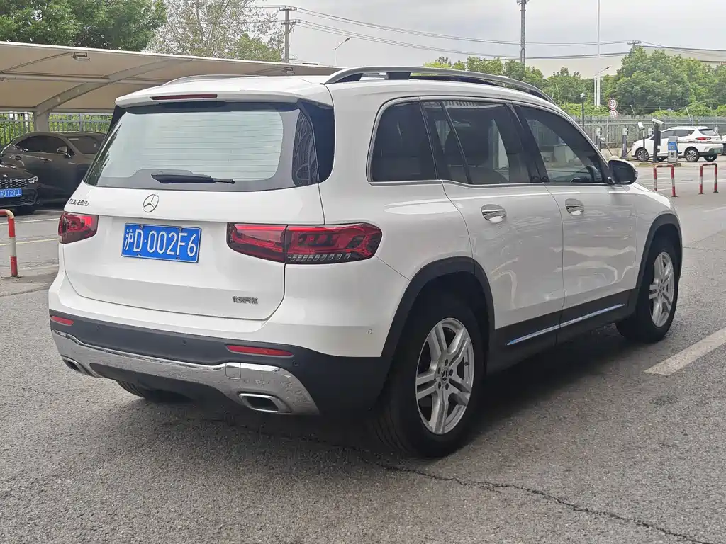 Mercedes-Benz GLB — миниатюра 4