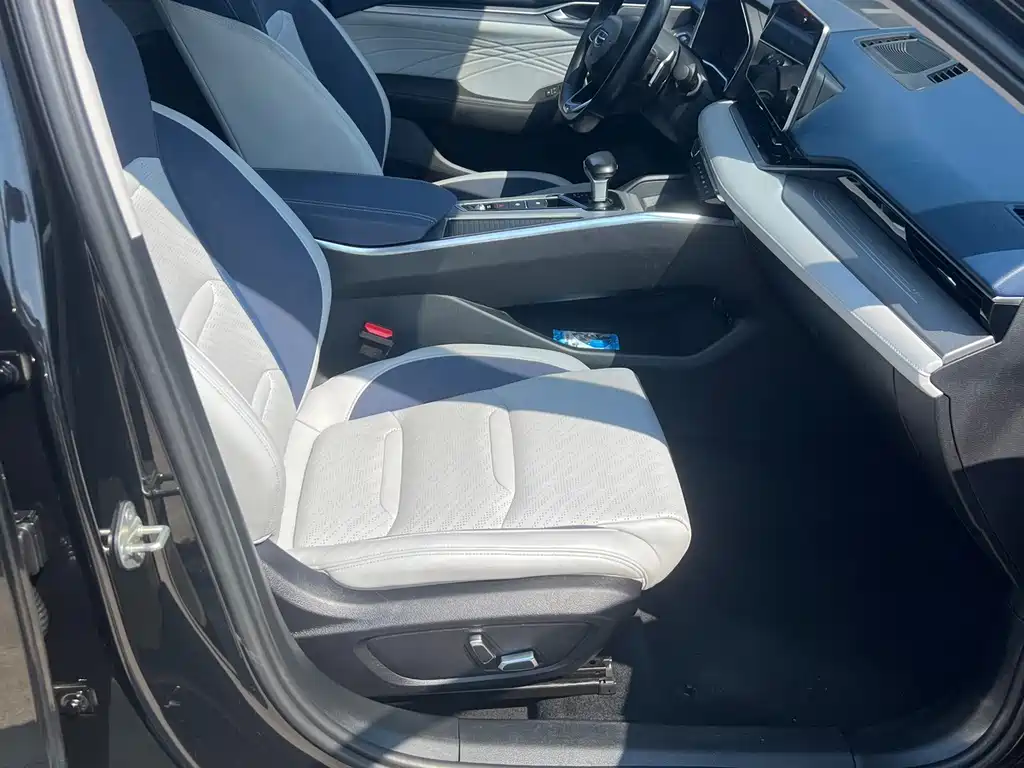 Geely Xingrui — миниатюра 10